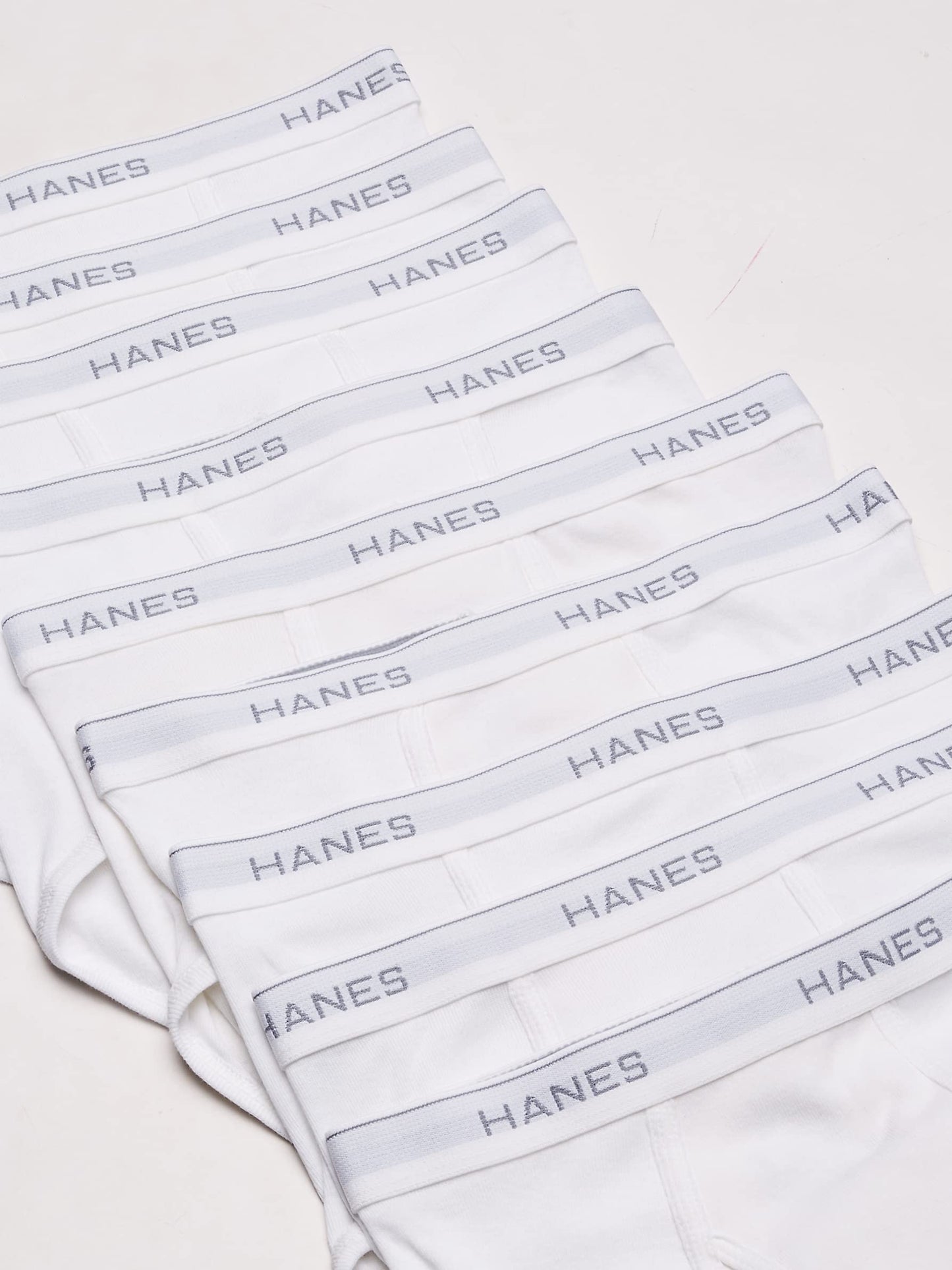 Hanes 9-Pack Men's White 100% Cotton Tagless Briefs 2252P7 (Small (Waist 28"-30"))