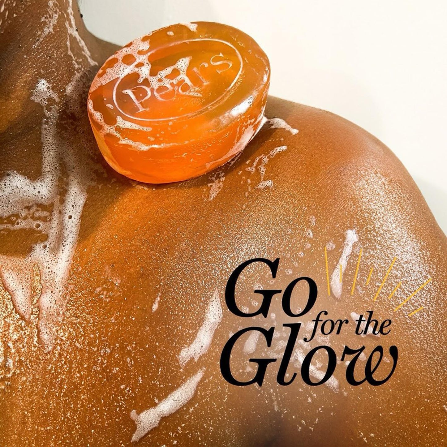 PEARS Glycerin Soap, Transparent Amber with Natural Oils, 6-Pack - Pure & Gentle Cleanser for Soft, Glowing Skin, 4.4 Oz Ea