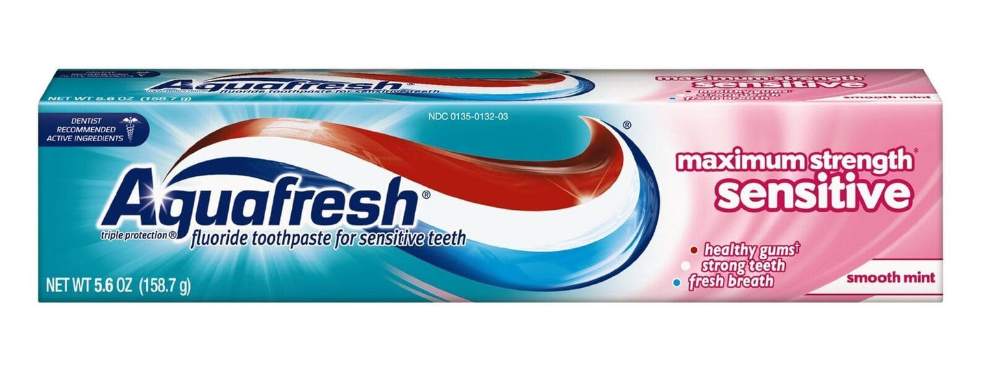 Aquafresh Maximum Strength Sensitive + Gentle Whitening Toothpaste, Smooth Mint 5.6 oz (Pack of 8)