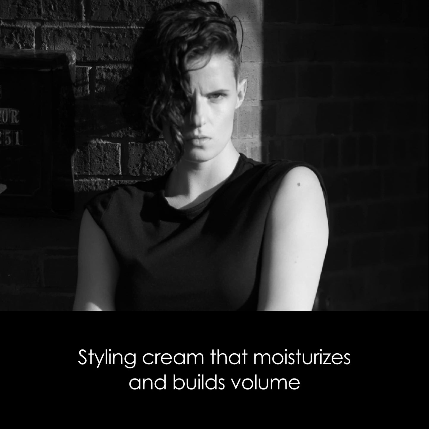 Wahl Professional - 1919 Thickening Styling Cream - Hair Cream for Men and Women - Travel Size - 3.4 oz