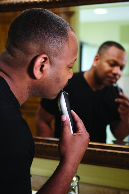 Andis Men 22725 VersaTrim Corded/Cordless Hair & Beard Trimmer Kit - Carbon Steel T-Blade for Close Cutting with Rechargeable Powerful Lithium-Ion Battery - Set of 14-Pieces, Silver